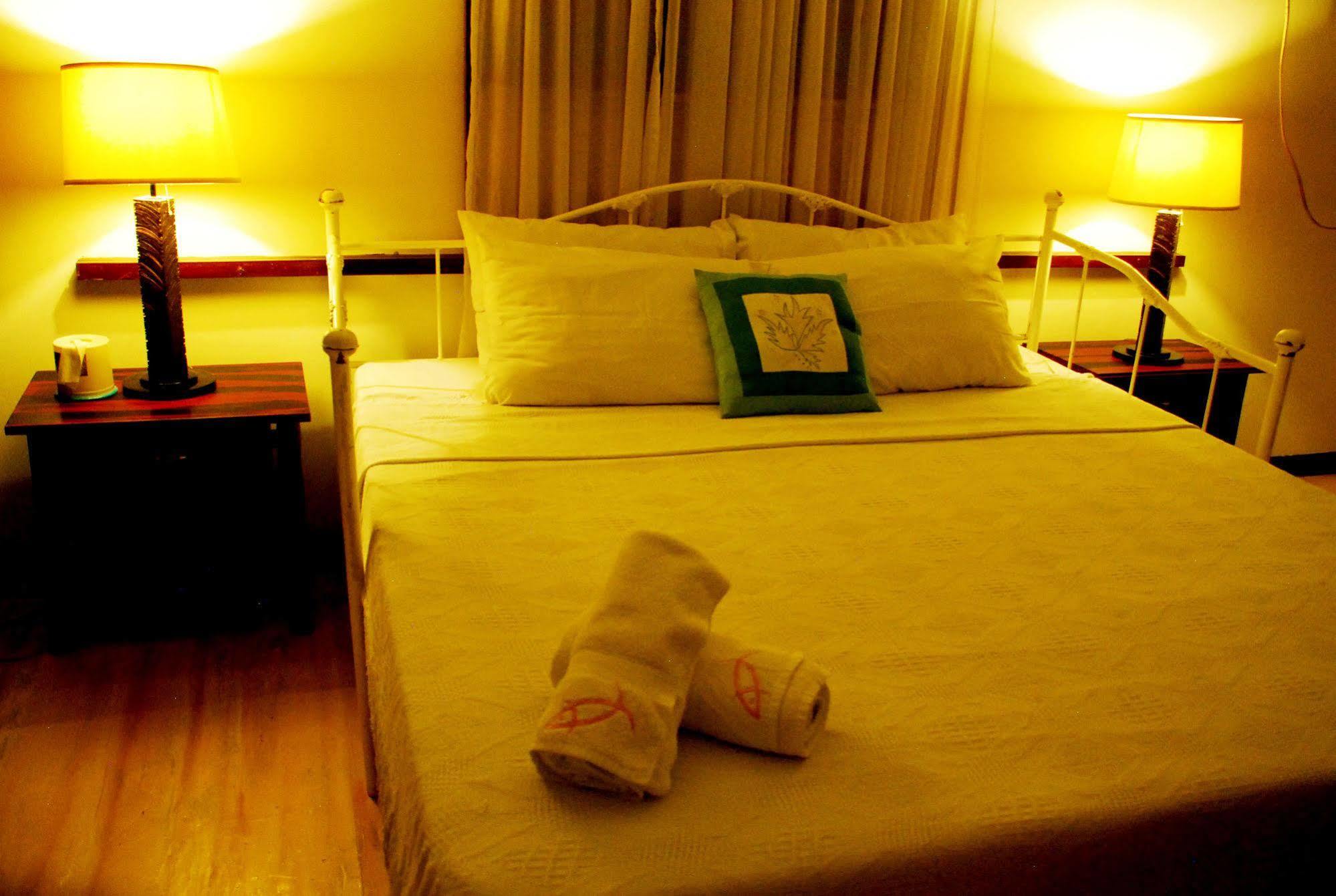 Potipot Gateway Resort Malimanga Ngoại thất bức ảnh